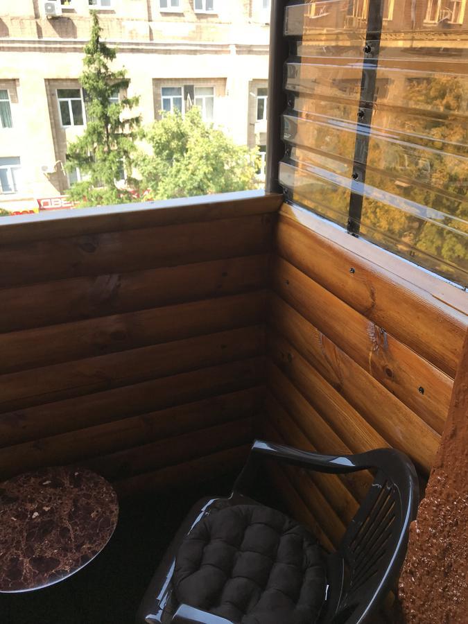 One-Bedroom Apartment On Gagarina 카리프 외부 사진