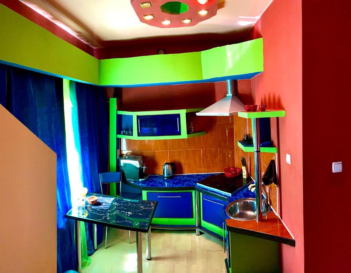 One-Bedroom Apartment On Gagarina 카리프 외부 사진