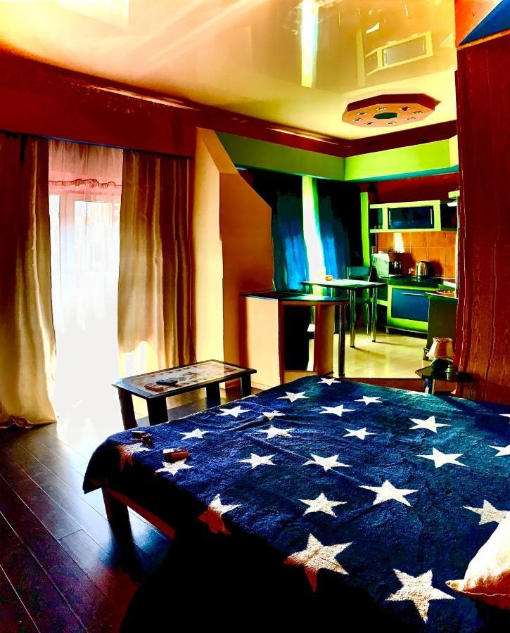 One-Bedroom Apartment On Gagarina 카리프 외부 사진